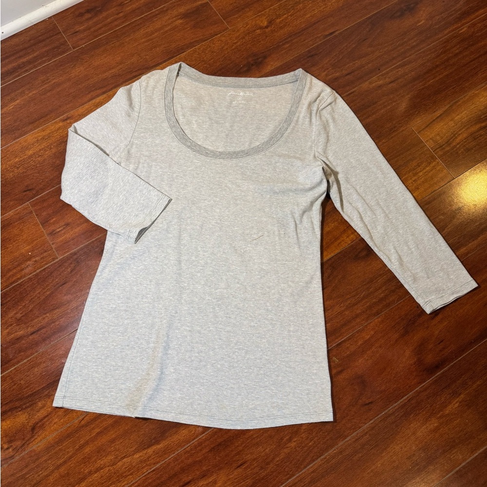 Eddie Bauer Light Gray Long Sleeve Top
